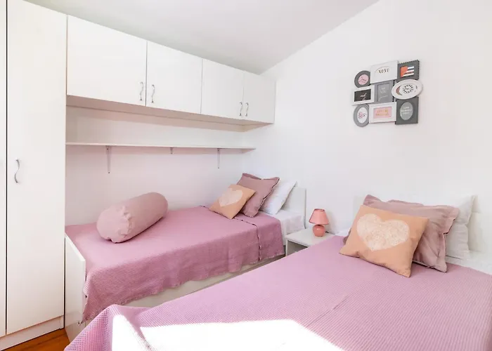 Cozy In Casa de Férias Vinjerac